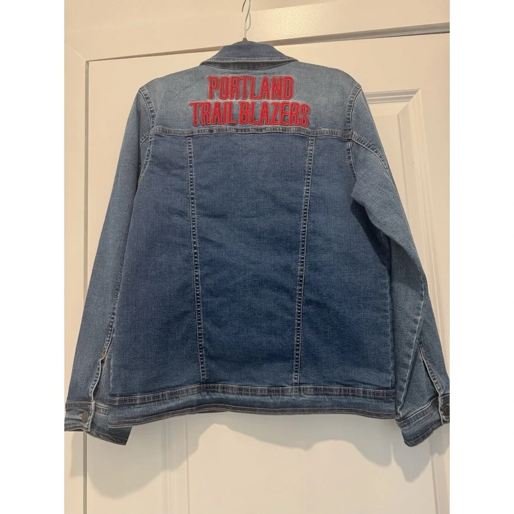 NBA Portland Trail Blazers Youth Denim Jacket Sz L 14 B Embroidered Trucker NWT